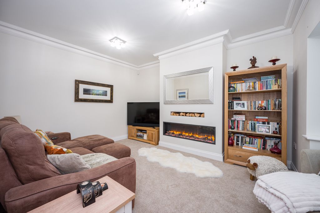 Living Room- click for photo gallery